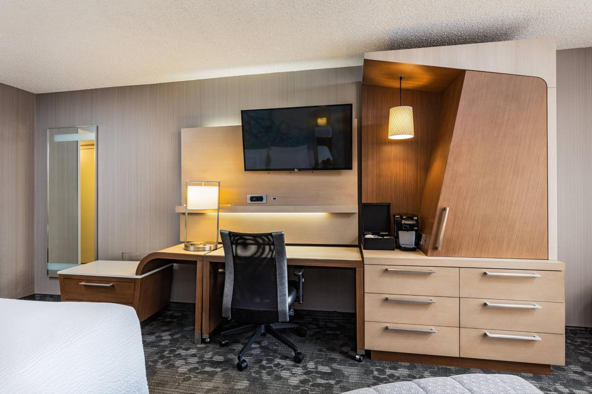 Courtyard By Marriott Riverside Ucr/Moreno Valley Area Eksteriør bilde