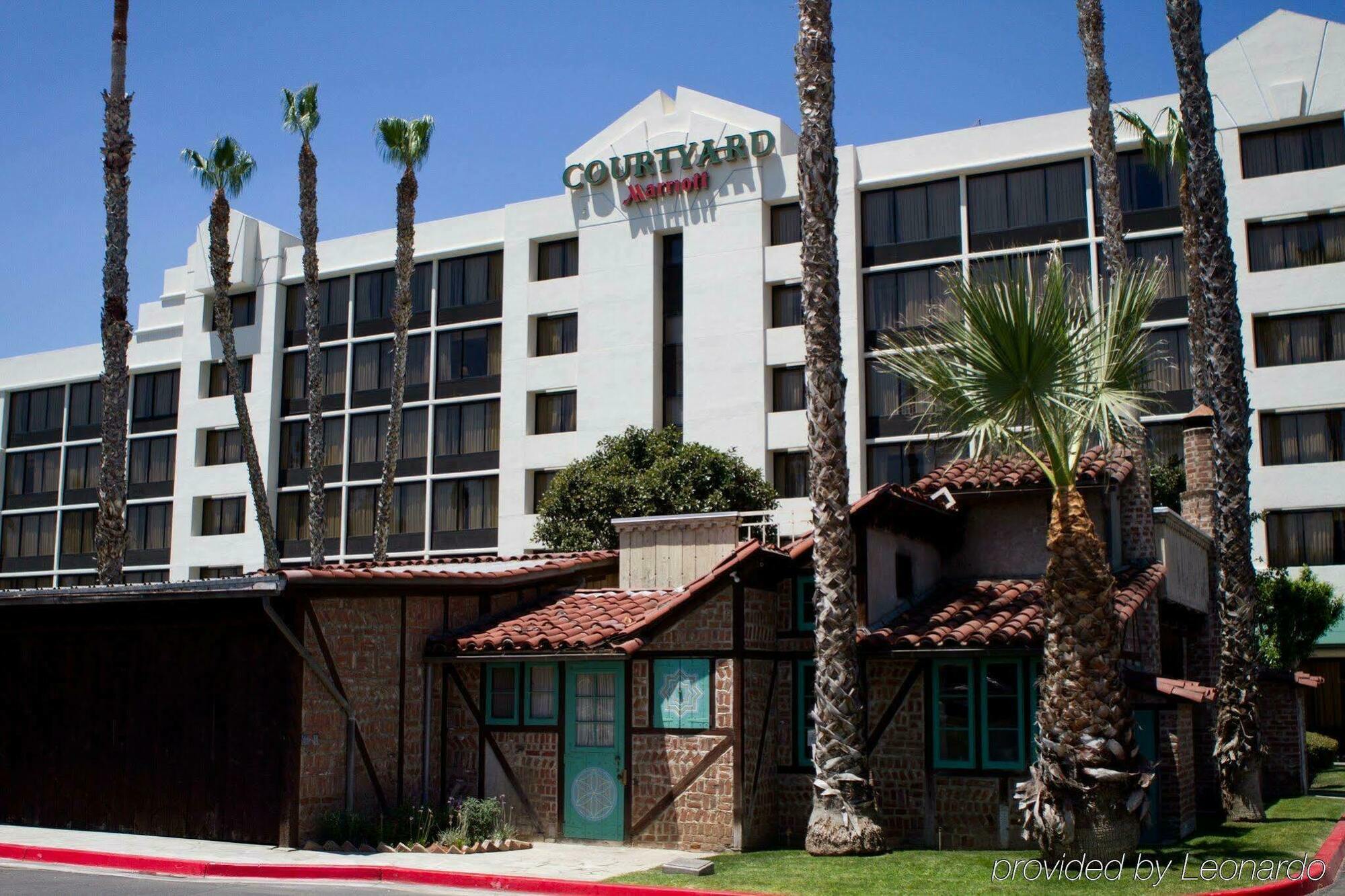Courtyard By Marriott Riverside Ucr/Moreno Valley Area Eksteriør bilde